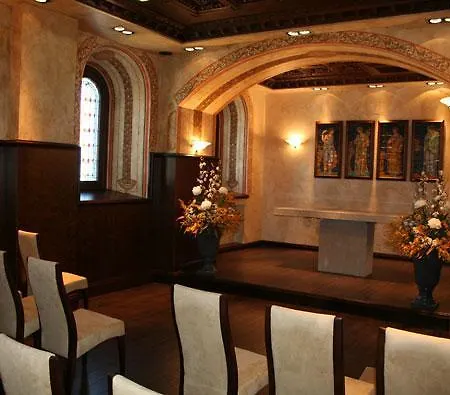 Palacio De La Magdalena Hotel