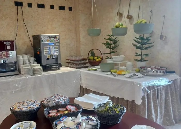 Hotel Palacio De La Magdalena 4*