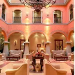 فندق Palacio De La Magdalena