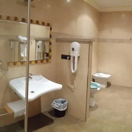 Szálloda Palacio De La Magdalena 4*