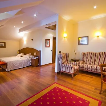 Palacio De La Magdalena Hotel