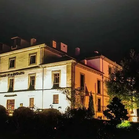 Palacio De La Magdalena Szálloda 4*