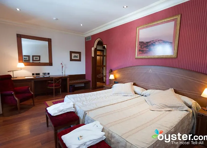 Palacio De La Magdalena