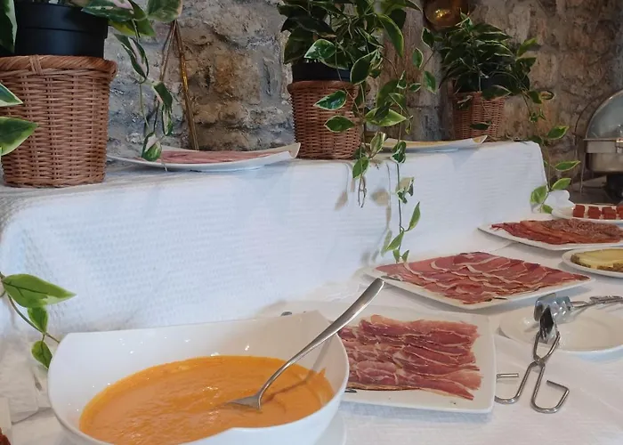 Hotel Palacio De La Magdalena 4*