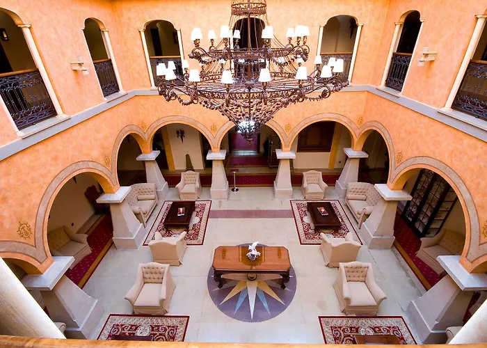 Palacio De La Magdalena Hotel 4*