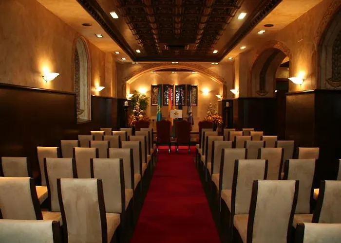 Palacio De La Magdalena Hotel