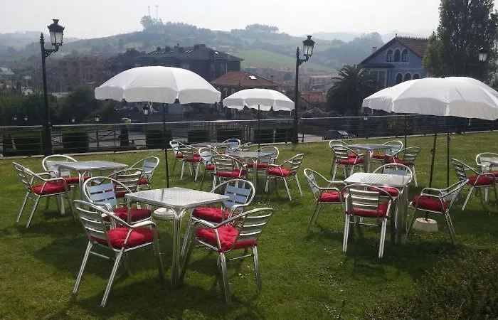 Hotel Palacio De La Magdalena 4*